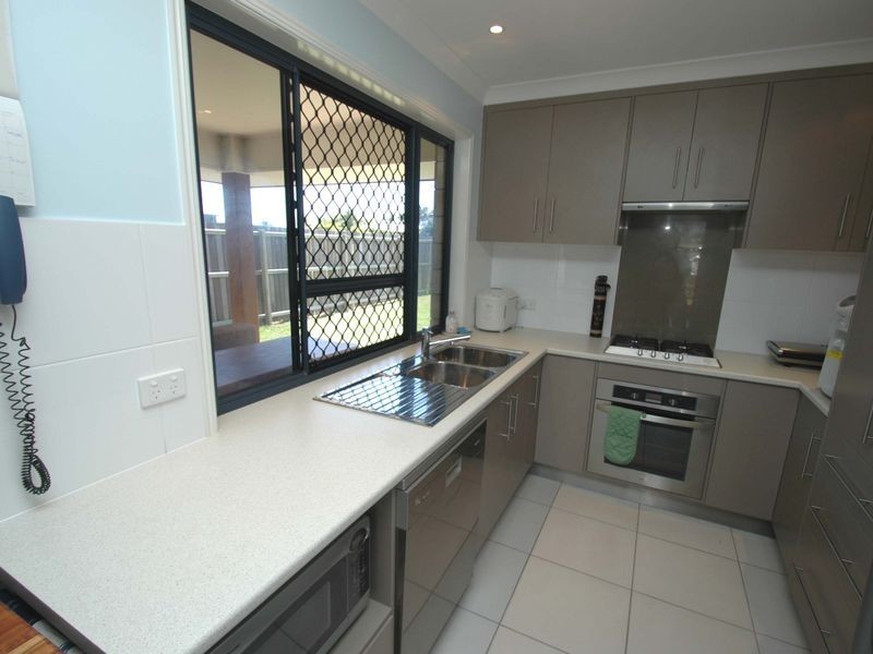 1/151 Logan Road, Innes Park QLD 4670