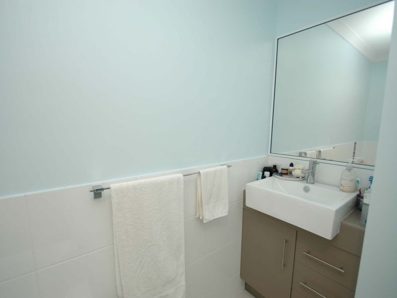 1/151 Logan Road, Innes Park QLD 4670