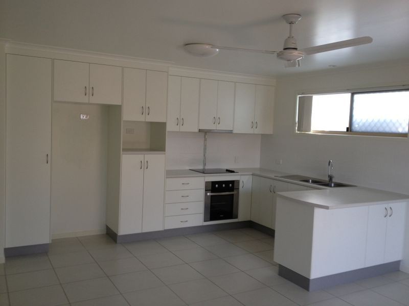 3/82 Burnett  Street, Bundaberg South QLD 4670