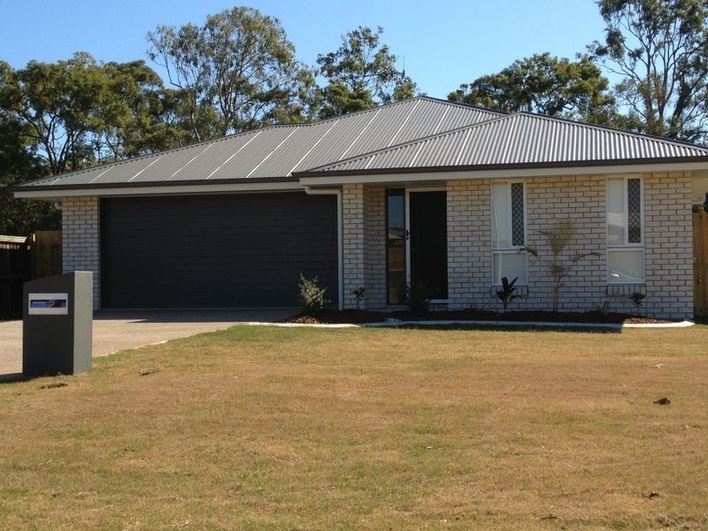 102 Neville Drive, Branyan QLD 4670