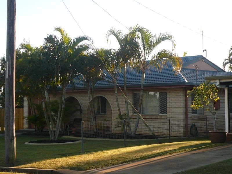 4 Peatey Street, Kepnock QLD 4670