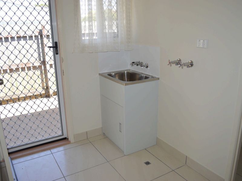 2/99 Gavin Street, Bundaberg North QLD 4670