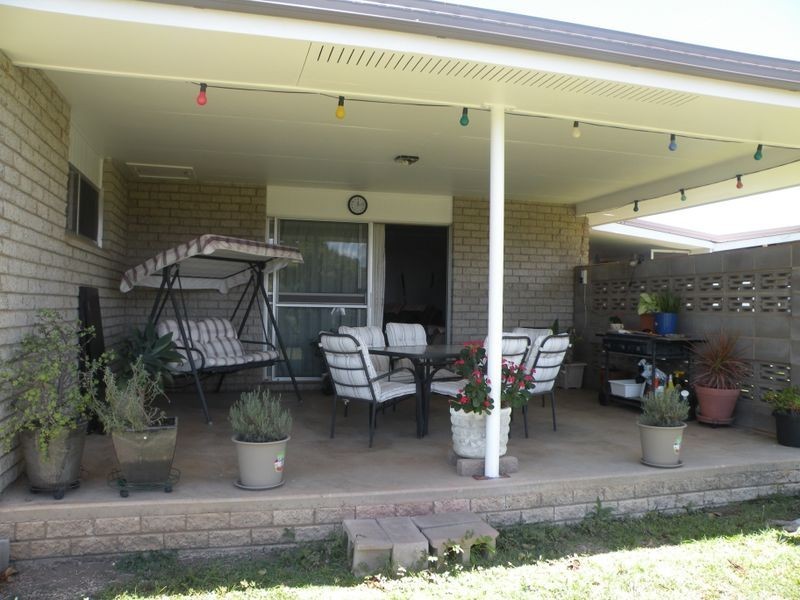2/38 Glenview Crescent, Avoca QLD 4670