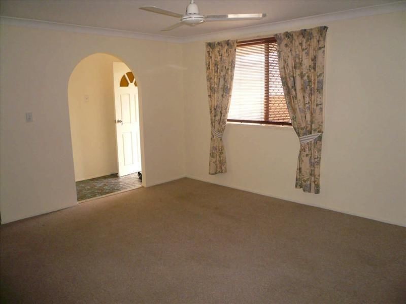 33 McLachlan Drive, Avenell Heights QLD 4670