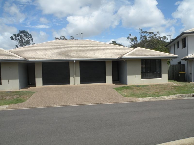 4/15A Avoca Street, Millbank QLD 4670