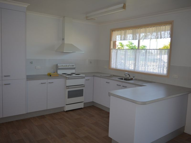 2A Bonding Street, Kepnock QLD 4670