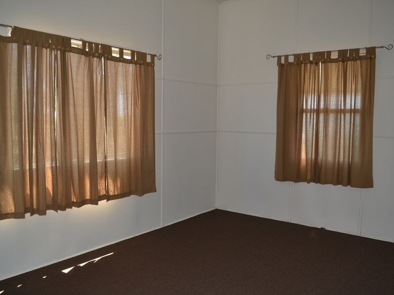 Thabeban QLD 4670