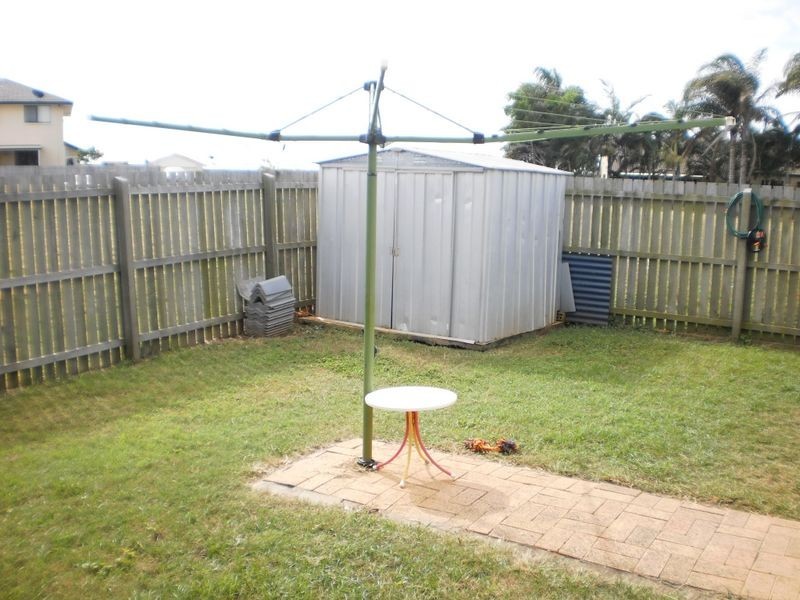 6 Belmonte Drive, Coral Cove QLD 4670