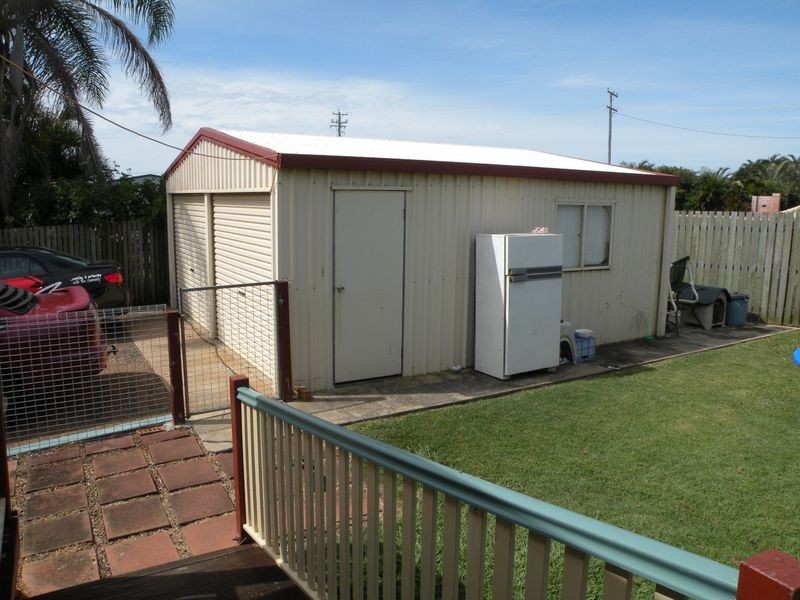 6 Marian Street, Coral Cove QLD 4670