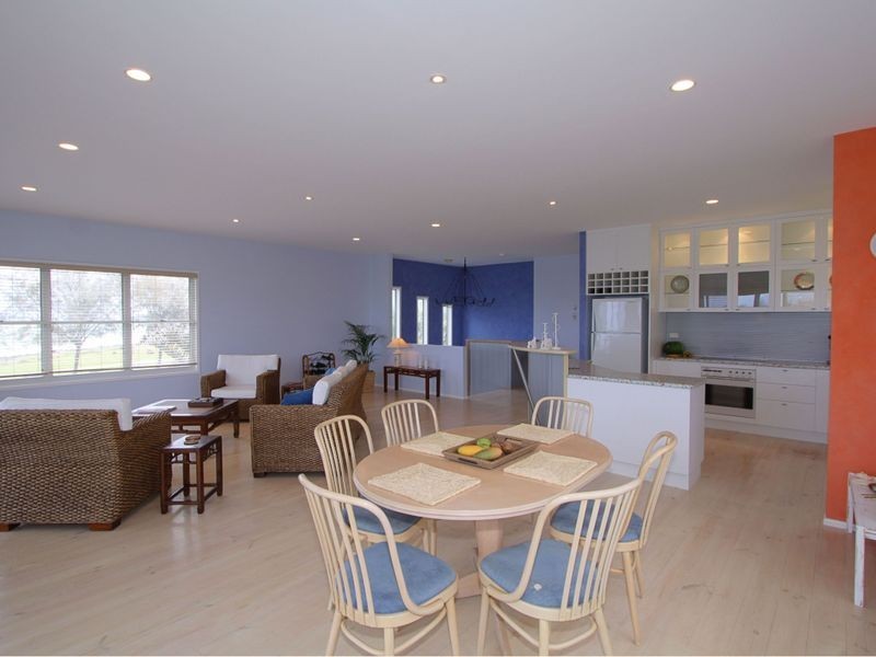 Coral Cove QLD 4670