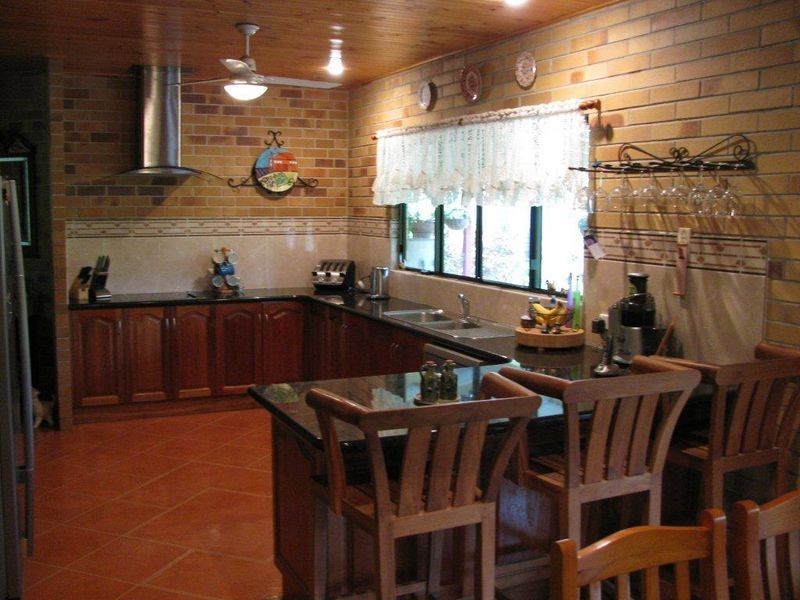 Branyan QLD 4670