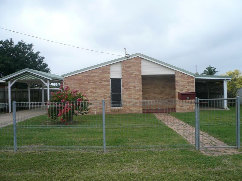 12 McCrohon Street, Avenell Heights QLD 4670