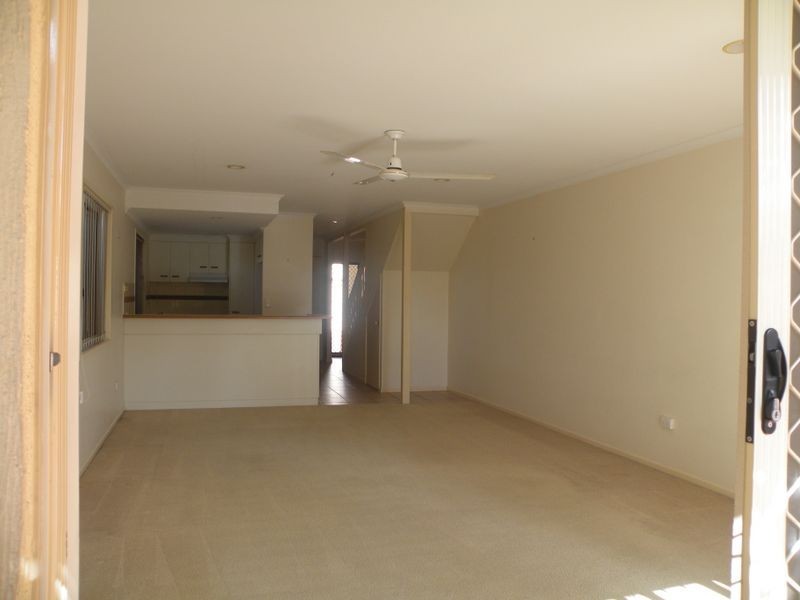 1/4 Avoca Street, Millbank QLD 4670