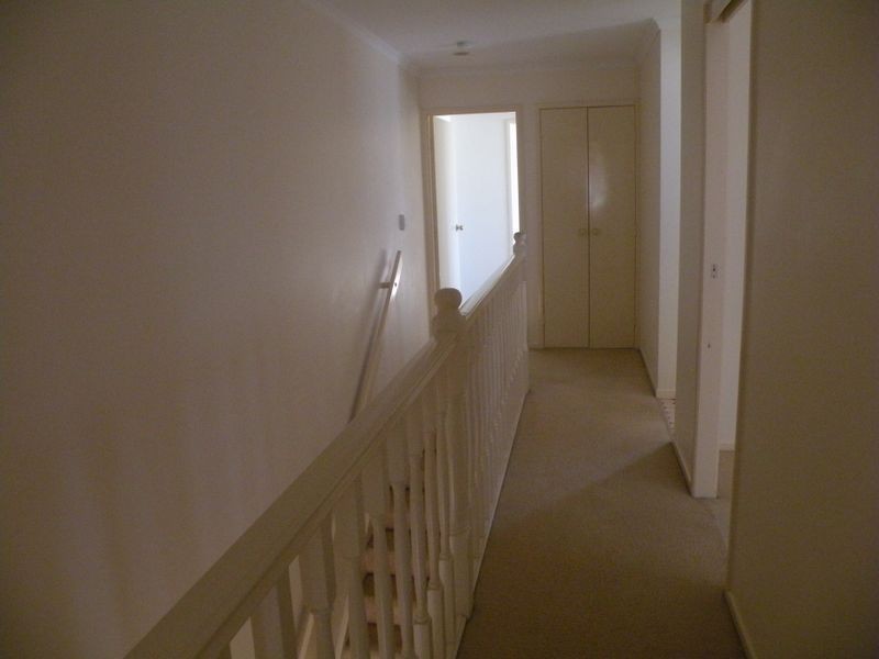 1/4 Avoca Street, Millbank QLD 4670