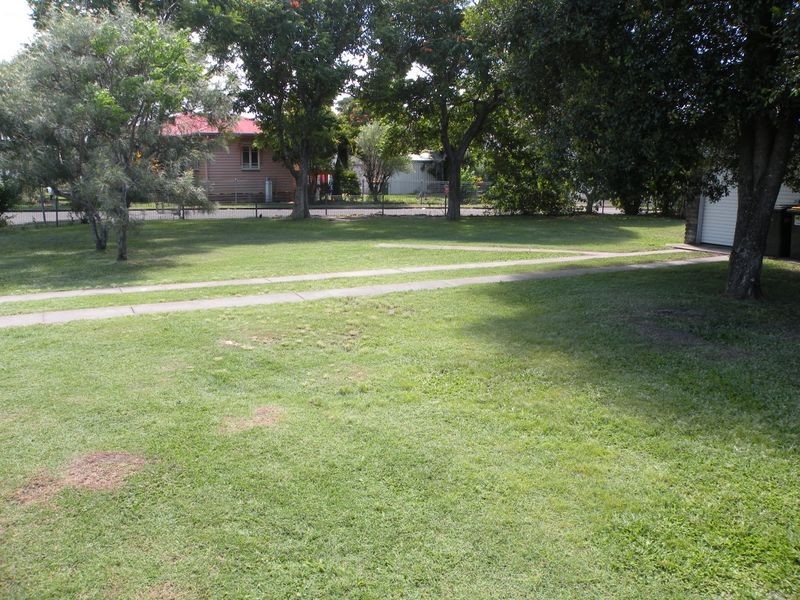 49 Burnett Street, Bundaberg South QLD 4670