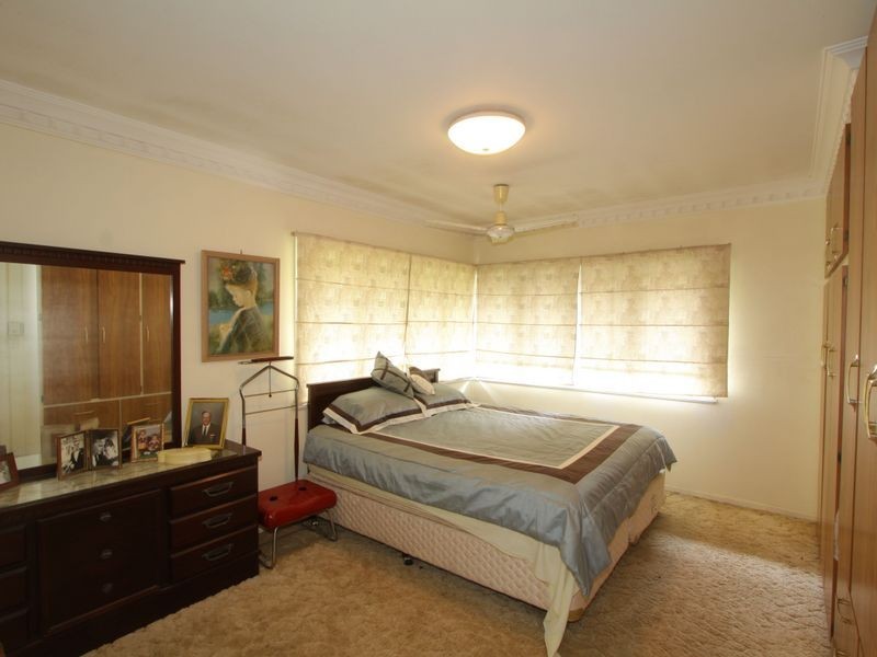 182 Walker Street, Svensson Heights QLD 4670