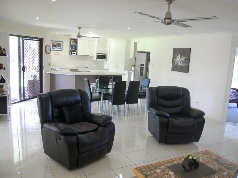 20 Gill Place, Kalkie QLD 4670