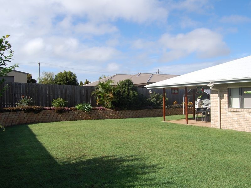 20 Gill Place, Kalkie QLD 4670