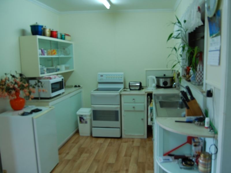 4 Row Street, Kepnock QLD 4670