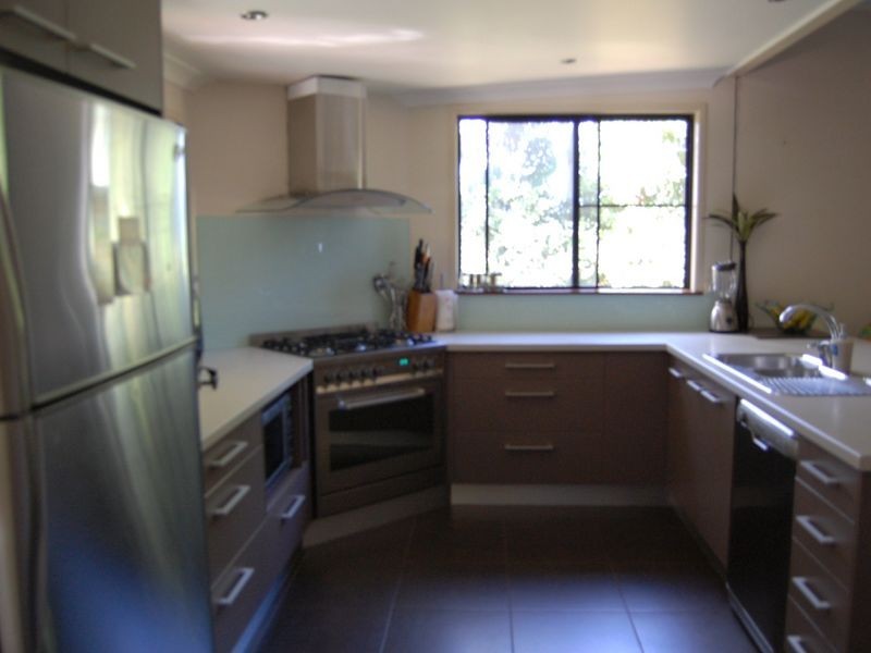 41 Windermere Road, Qunaba QLD 4670