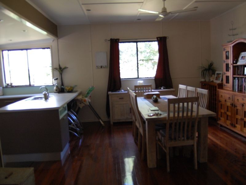 41 Windermere Road, Qunaba QLD 4670