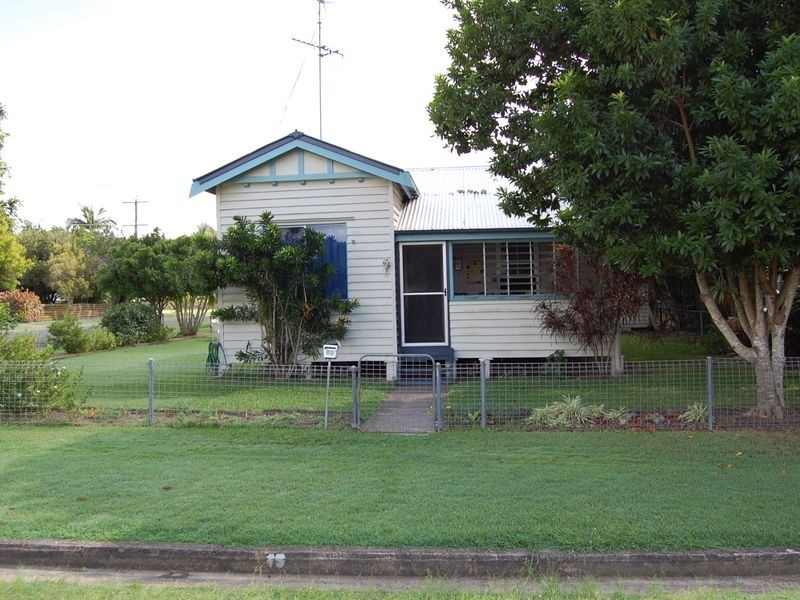 13 High Street, Walkervale QLD 4670