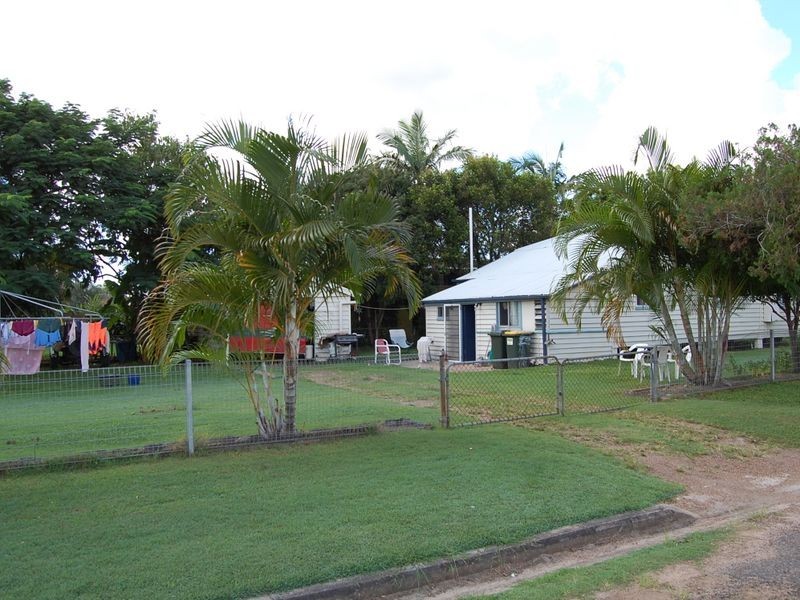 13 High Street, Walkervale QLD 4670