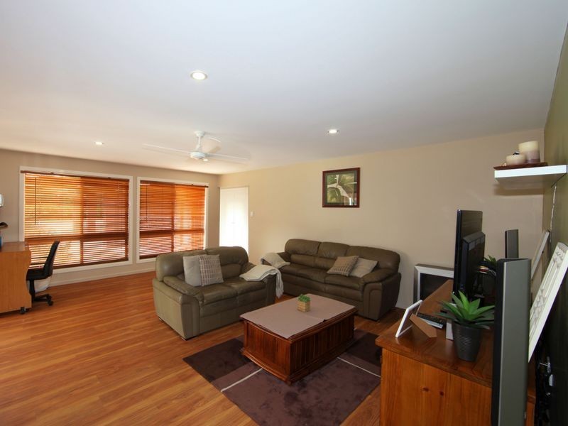 8 Jolley Lane, Thabeban QLD 4670