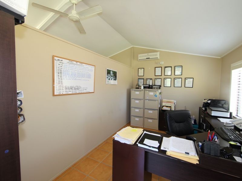 8 Jolley Lane, Thabeban QLD 4670