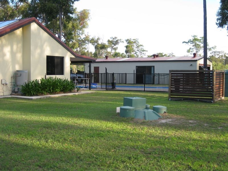 Moore Park Beach QLD 4670