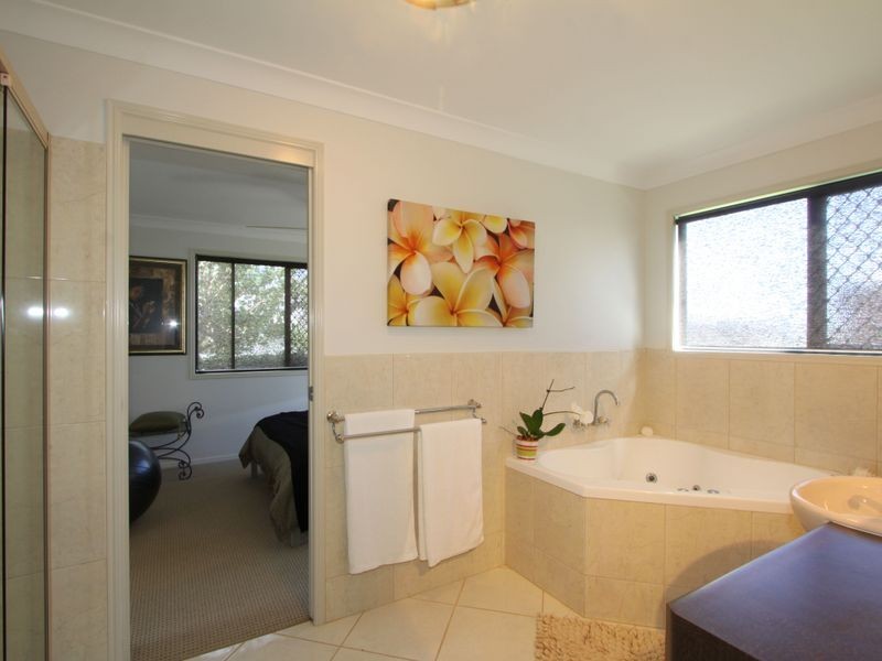 Coral Cove QLD 4670