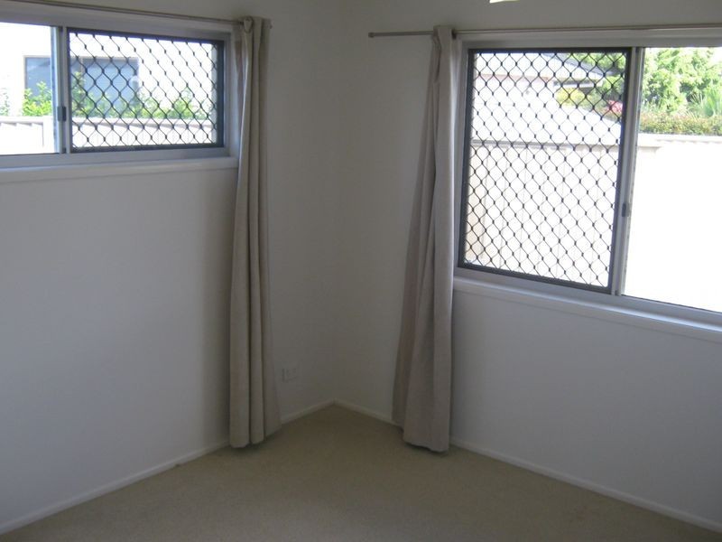 25 Parkview Terrace, Bundaberg North QLD 4670