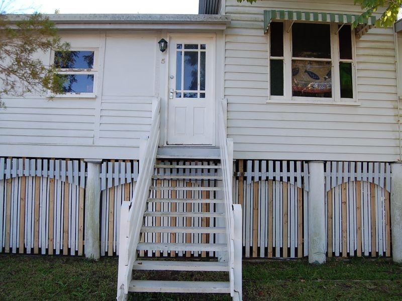 Walkervale QLD 4670