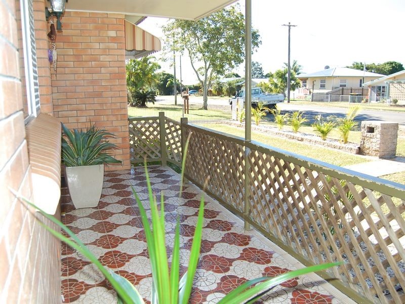 17 Lovejoy Street, Avenell Heights QLD 4670