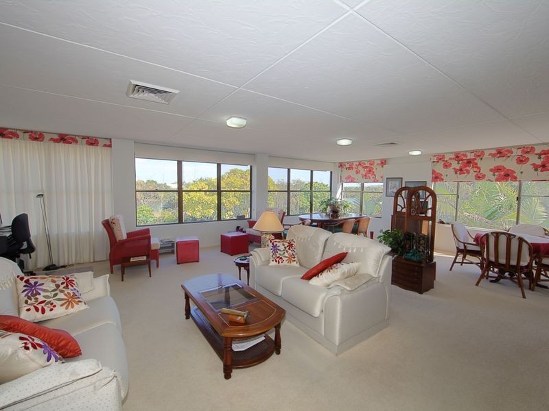 5/3 Miller Street, Bargara QLD 4670