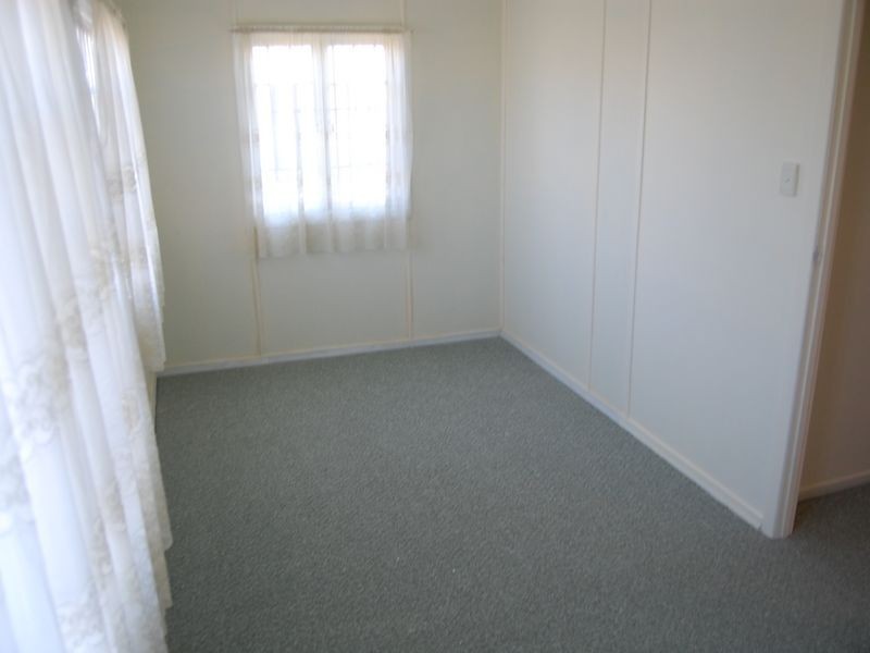 126 Boundary Street, Walkervale QLD 4670