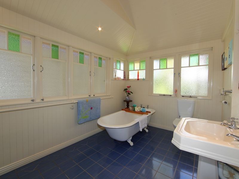 94 Lamb Street, Walkervale QLD 4670