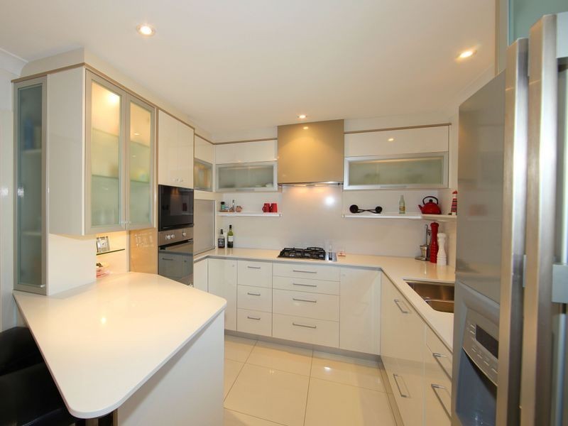 Avenell Heights QLD 4670