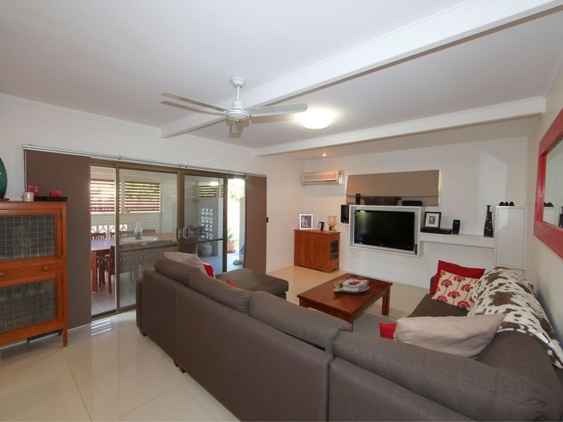 Avenell Heights QLD 4670
