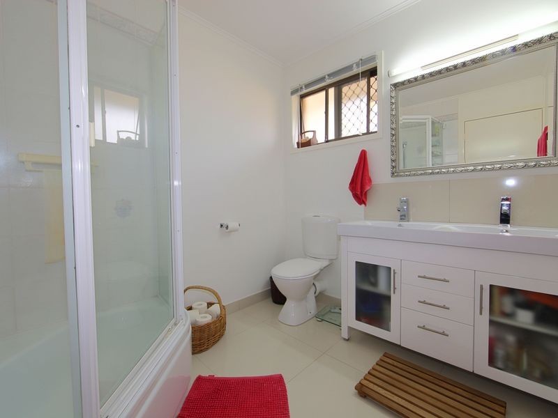 Avenell Heights QLD 4670