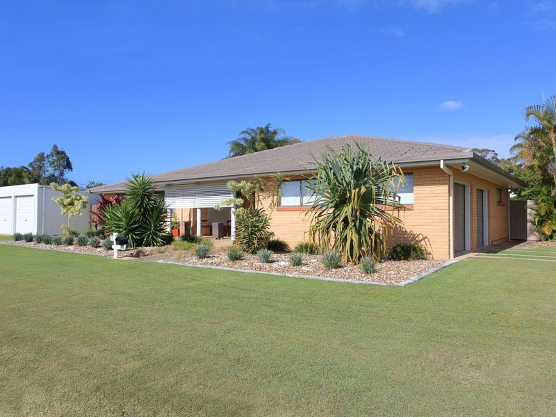 Avenell Heights QLD 4670