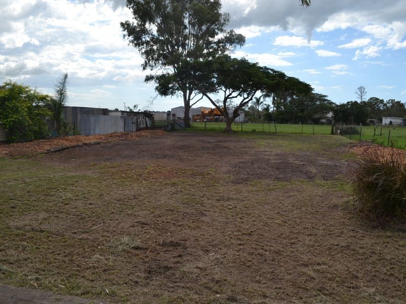 18 Lawrence Street, Bundaberg North QLD 4670