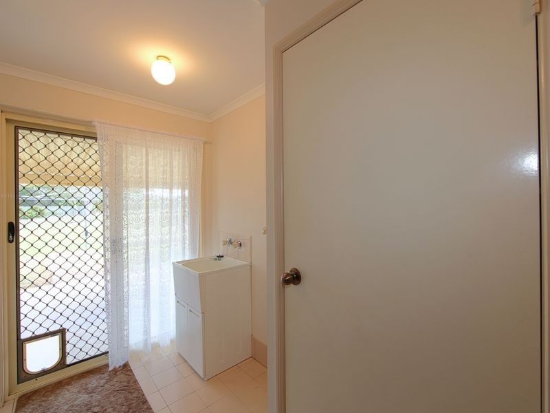 37 Pinto Avenue, Branyan QLD 4670