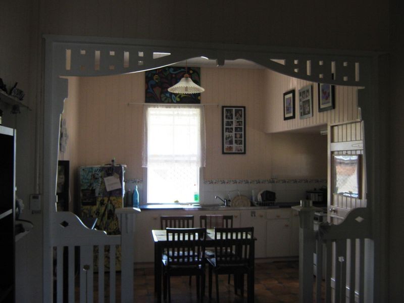 6 Dexter Street, Svensson Heights QLD 4670