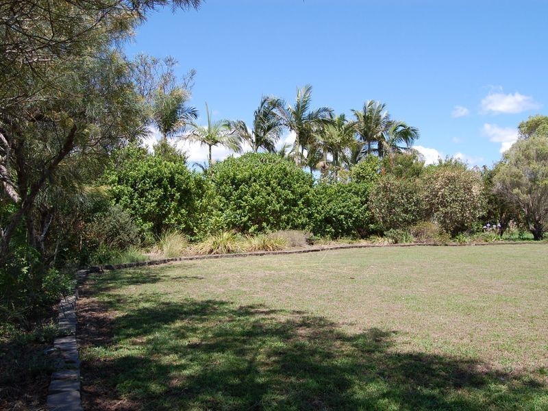 35 Baker Street, Kepnock QLD 4670