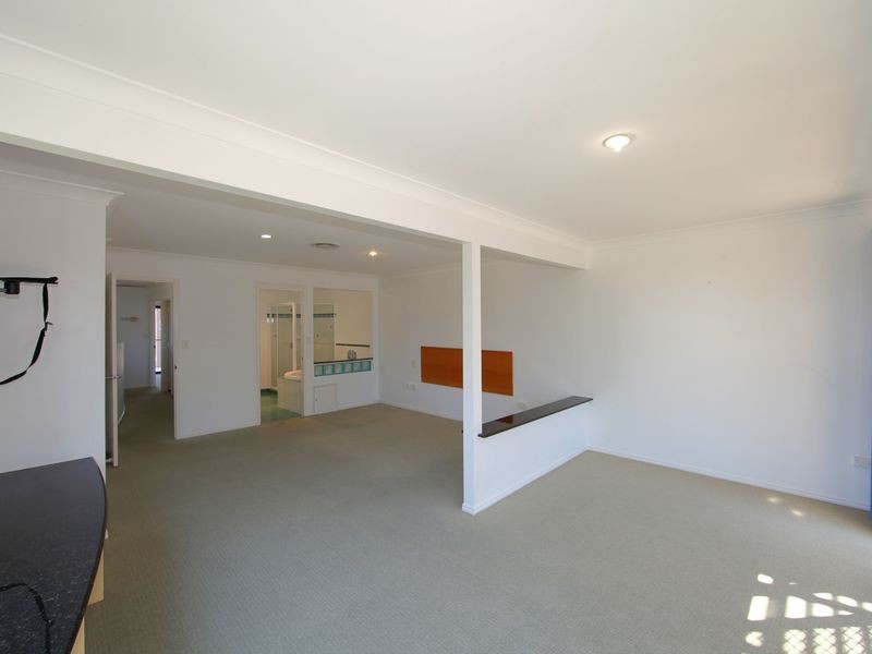 Coral Cove QLD 4670