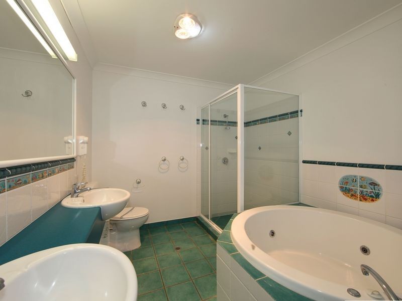 Coral Cove QLD 4670