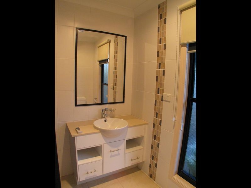 2/6 Moran, Svensson Heights QLD 4670