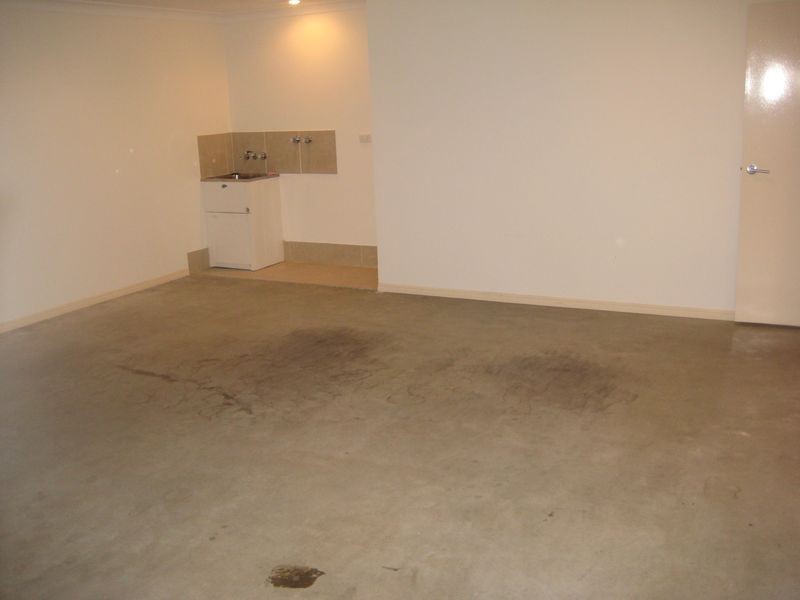 2/6 Moran, Svensson Heights QLD 4670