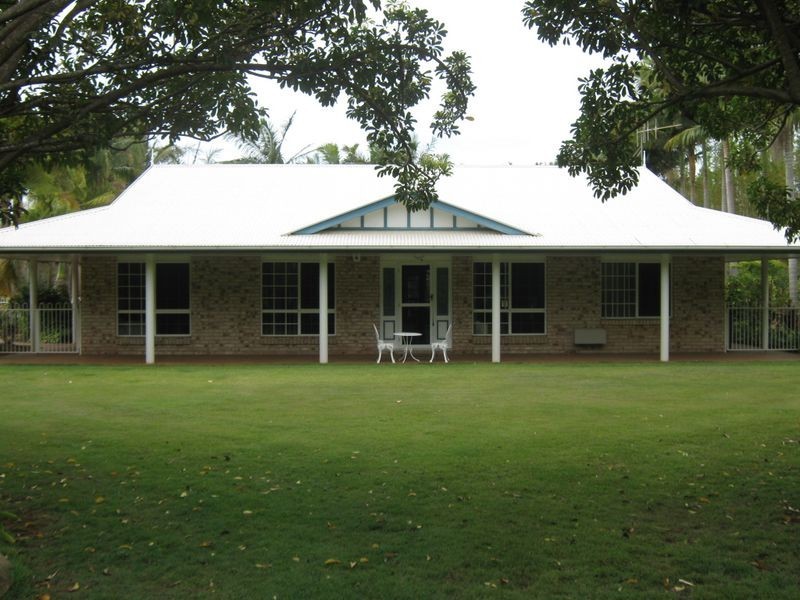 Burnett Heads QLD 4670